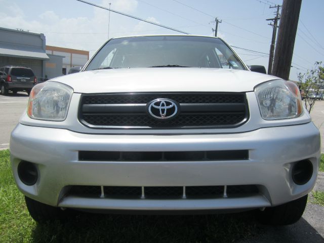 Toyota RAV4 4wd SUV