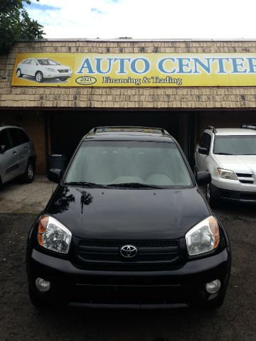 Toyota RAV4 2004 photo 2