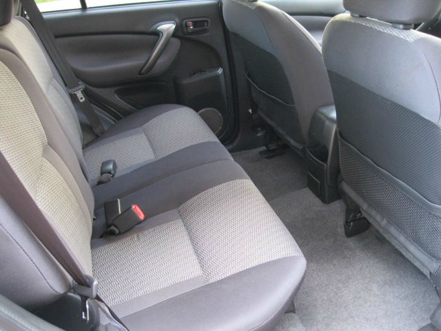 Toyota RAV4 2004 photo 1