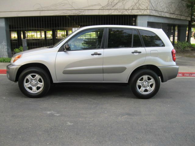 Toyota RAV4 2004 photo 12