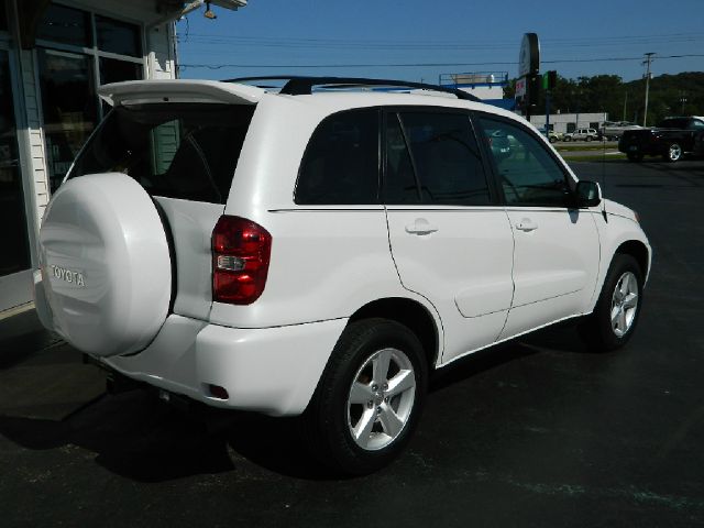 Toyota RAV4 2004 photo 1