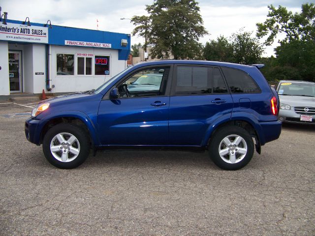 Toyota RAV4 2004 photo 2