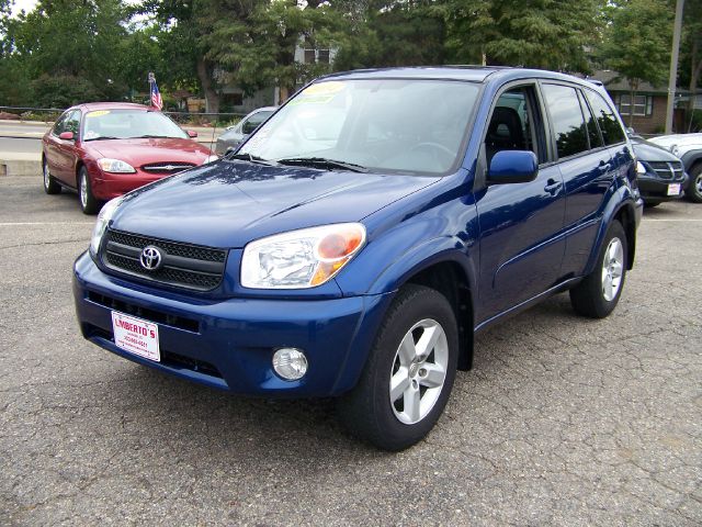 Toyota RAV4 2004 photo 3