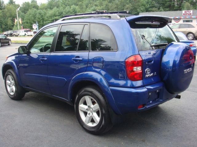 Toyota RAV4 2004 photo 3