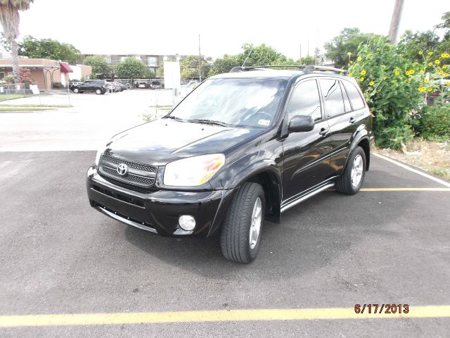 Toyota RAV4 Xlt-2nd Bench-fwd-cd Player-5 Pass-1 Owner SUV