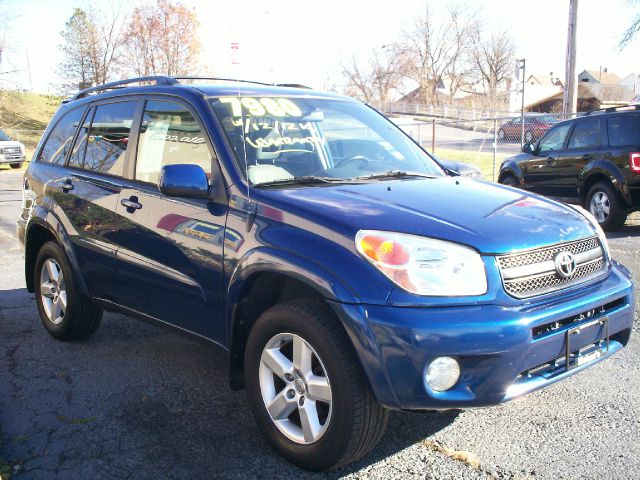 Toyota RAV4 2004 photo 1