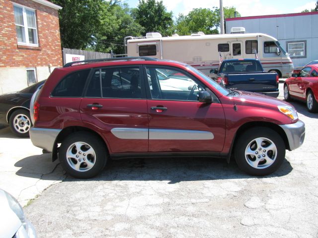 Toyota RAV4 2004 photo 2