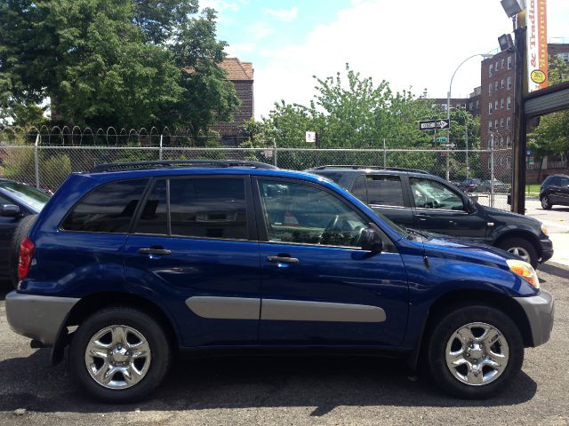 Toyota RAV4 2004 photo 18