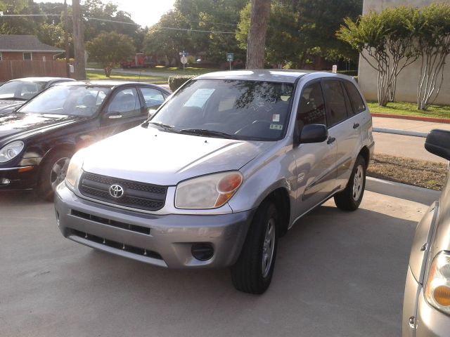 Toyota RAV4 2004 photo 3