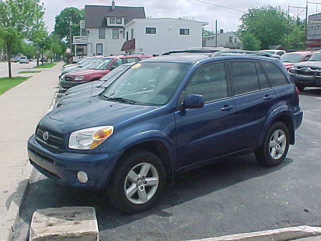 Toyota RAV4 2004 photo 2