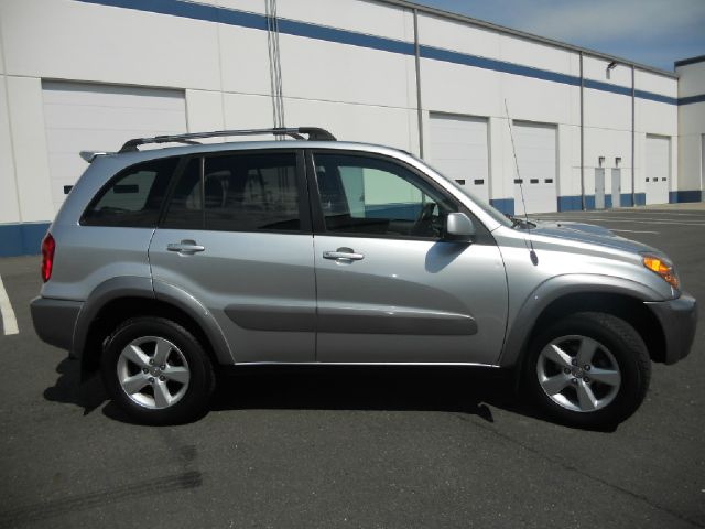 Toyota RAV4 2005 photo 1