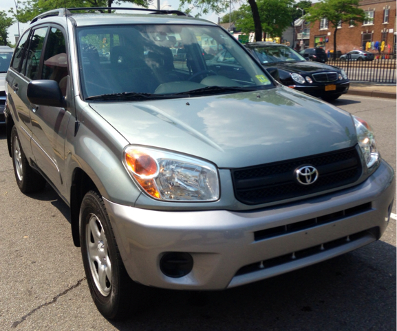 Toyota RAV4 2005 photo 9