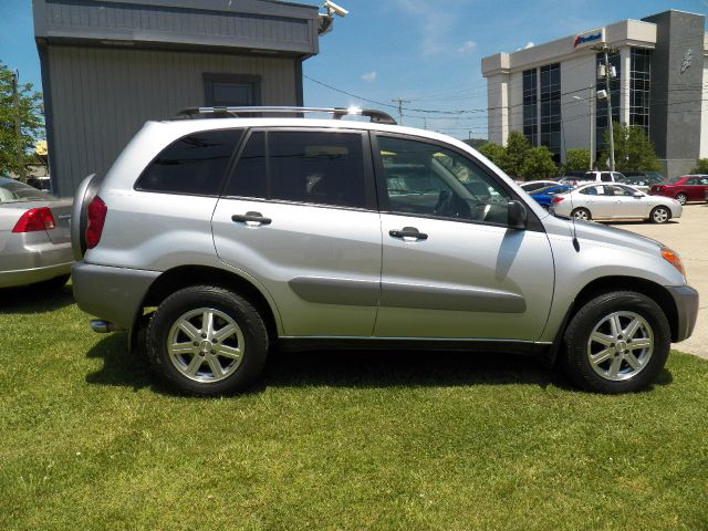 Toyota RAV4 4wd SUV