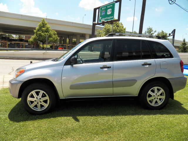 Toyota RAV4 2005 photo 18