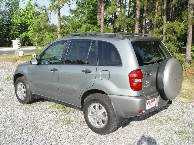 Toyota RAV4 2005 photo 10