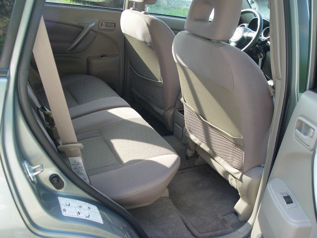 Toyota RAV4 2005 photo 7