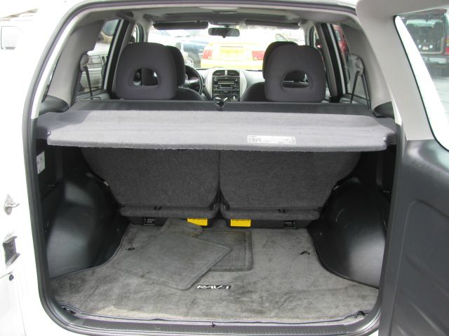 Toyota RAV4 2005 photo 1