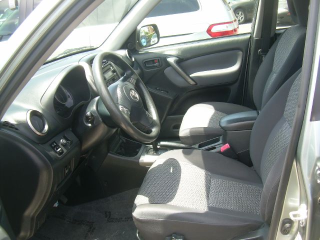 Toyota RAV4 2005 photo 1