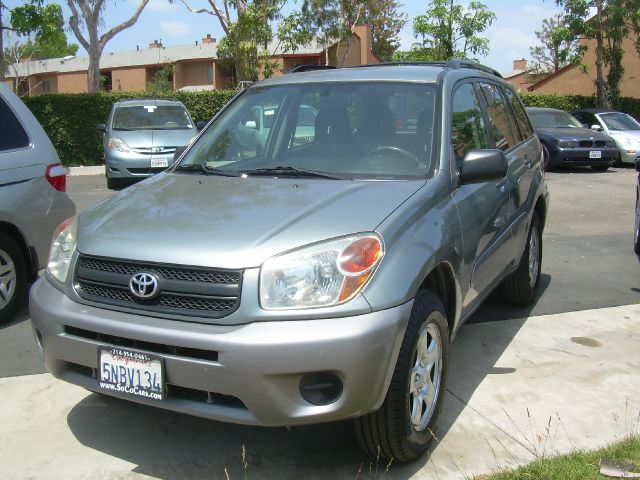 Toyota RAV4 2005 photo 4