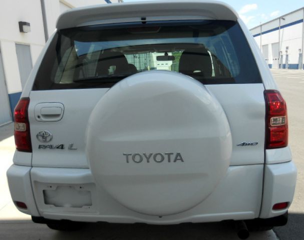 Toyota RAV4 2005 photo 1