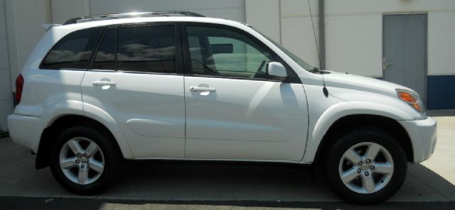 Toyota RAV4 2005 photo 3