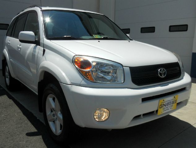 Toyota RAV4 2005 photo 4