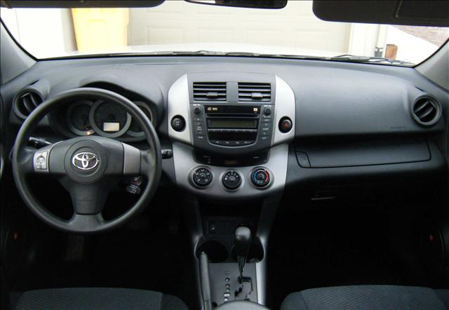 Toyota RAV4 2006 photo 4