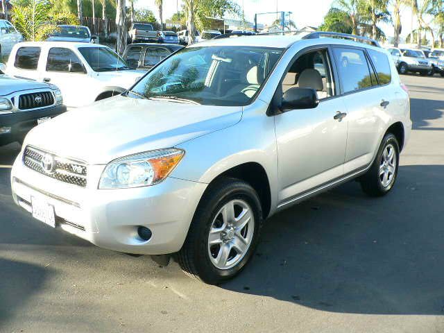 Toyota RAV4 2006 photo 3