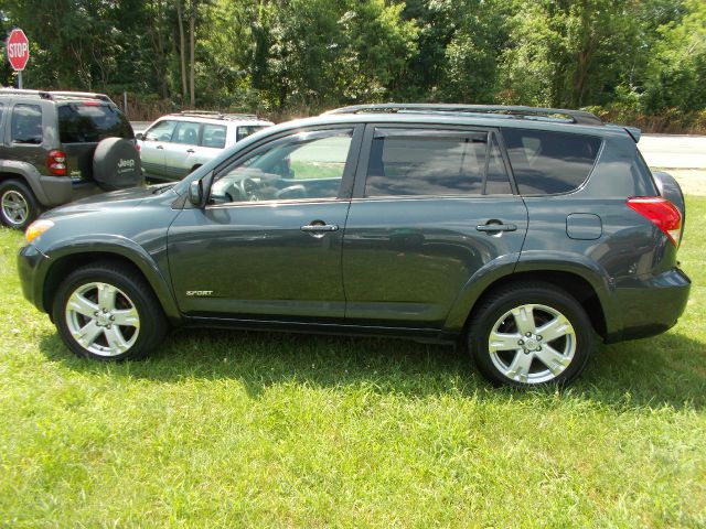 Toyota RAV4 2006 photo 4