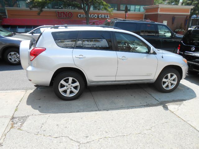 Toyota RAV4 2006 photo 4