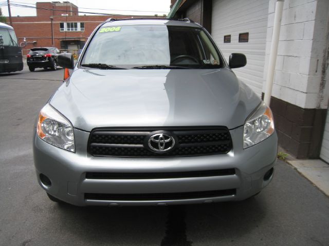 Toyota RAV4 2006 photo 2