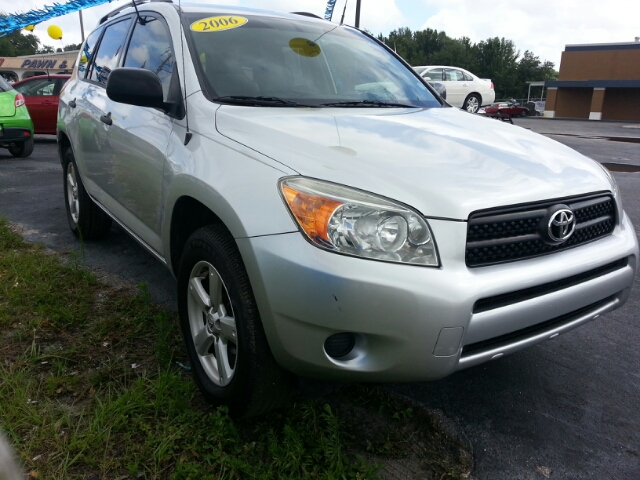 Toyota RAV4 2006 photo 12