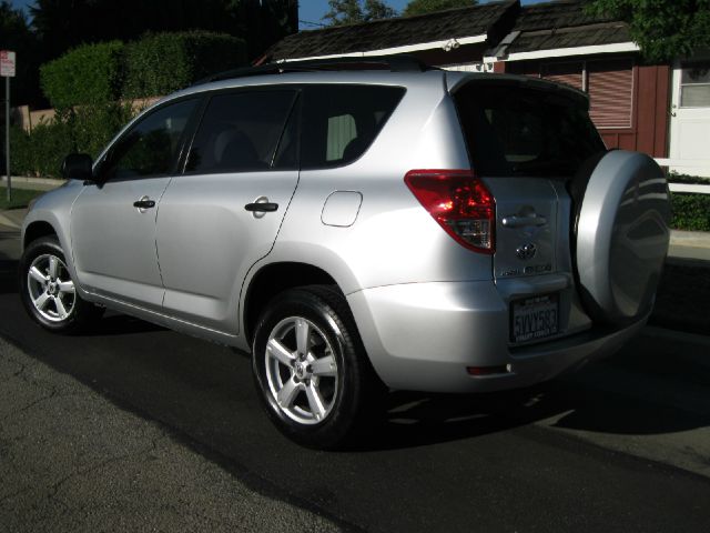 Toyota RAV4 2006 photo 17