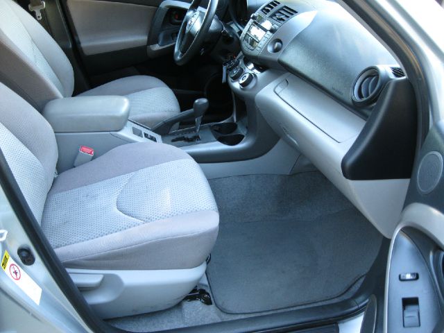 Toyota RAV4 2006 photo 5