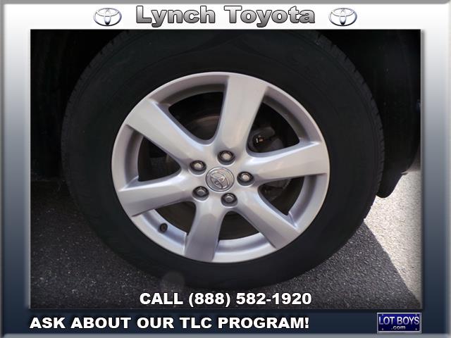 Toyota RAV4 2006 photo 2