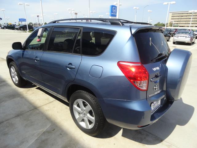 Toyota RAV4 2006 photo 11