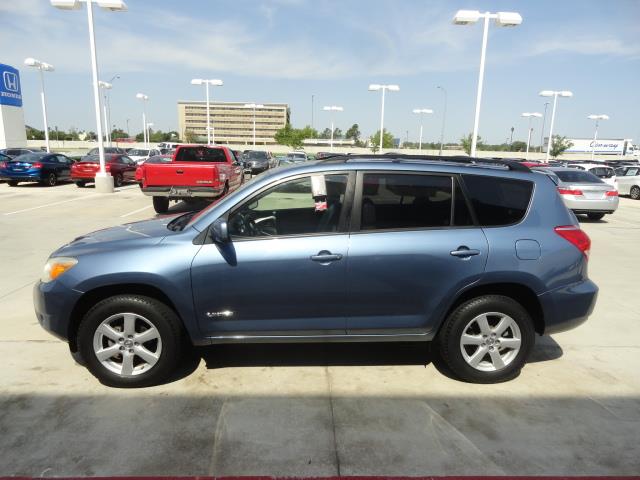 Toyota RAV4 2006 photo 12