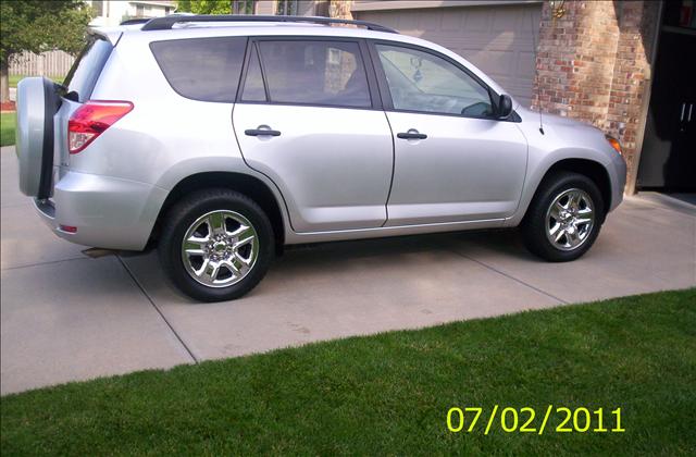 Toyota RAV4 2007 photo 2