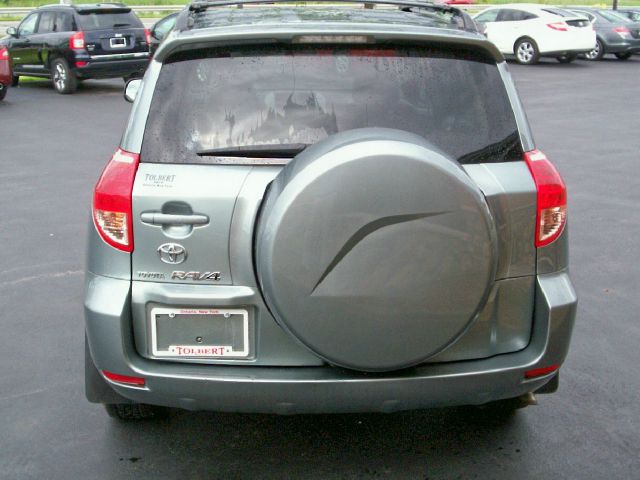 Toyota RAV4 2007 photo 2