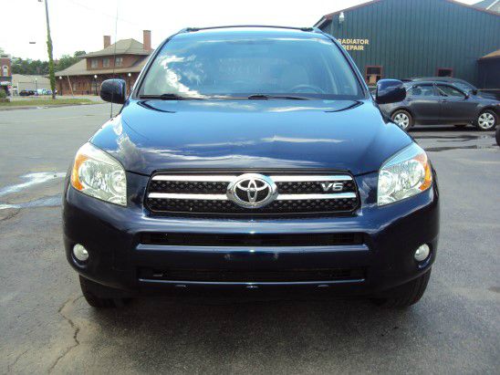 Toyota RAV4 2007 photo 2