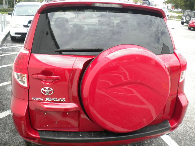 Toyota RAV4 2007 photo 2