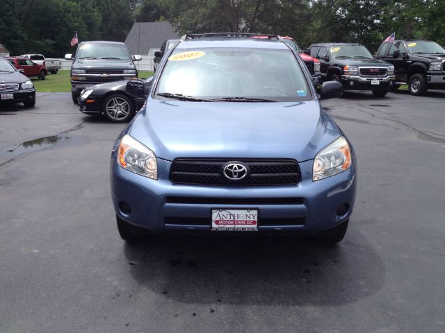 Toyota RAV4 2007 photo 2