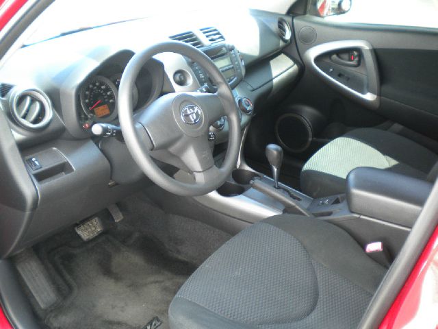 Toyota RAV4 2007 photo 12