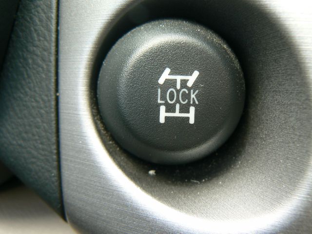 Toyota RAV4 2007 photo 13