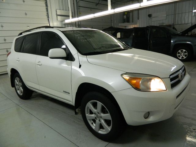 Toyota RAV4 2007 photo 3