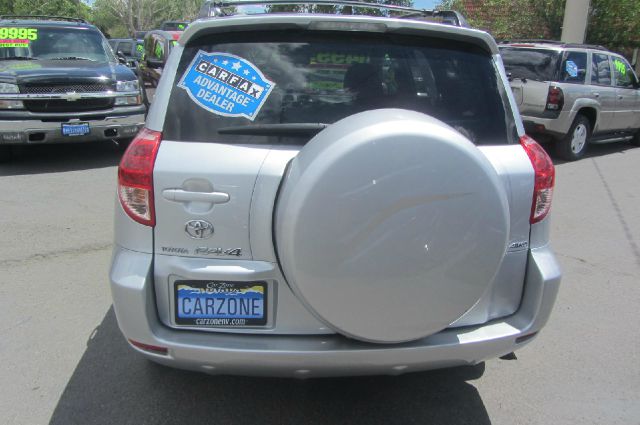 Toyota RAV4 2007 photo 11