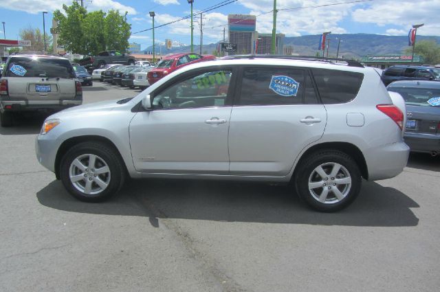 Toyota RAV4 2007 photo 6