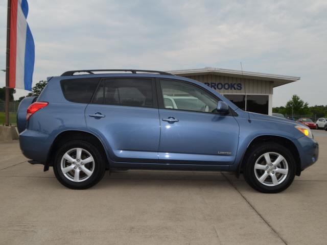 Toyota RAV4 2007 photo 2