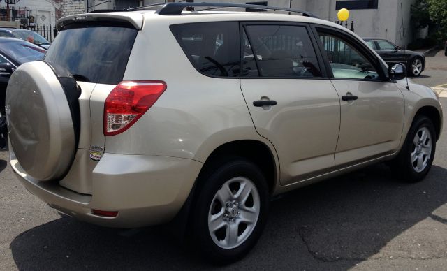 Toyota RAV4 2007 photo 21