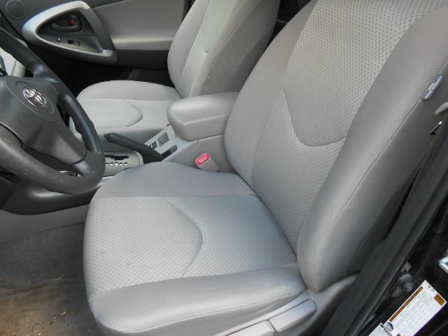 Toyota RAV4 2007 photo 2